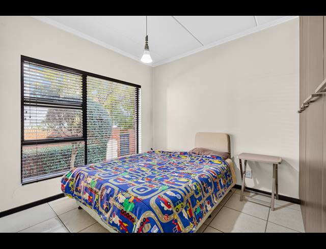 2 BEDROOM APARTMENT FOR SALE IN DOUGLASDALE